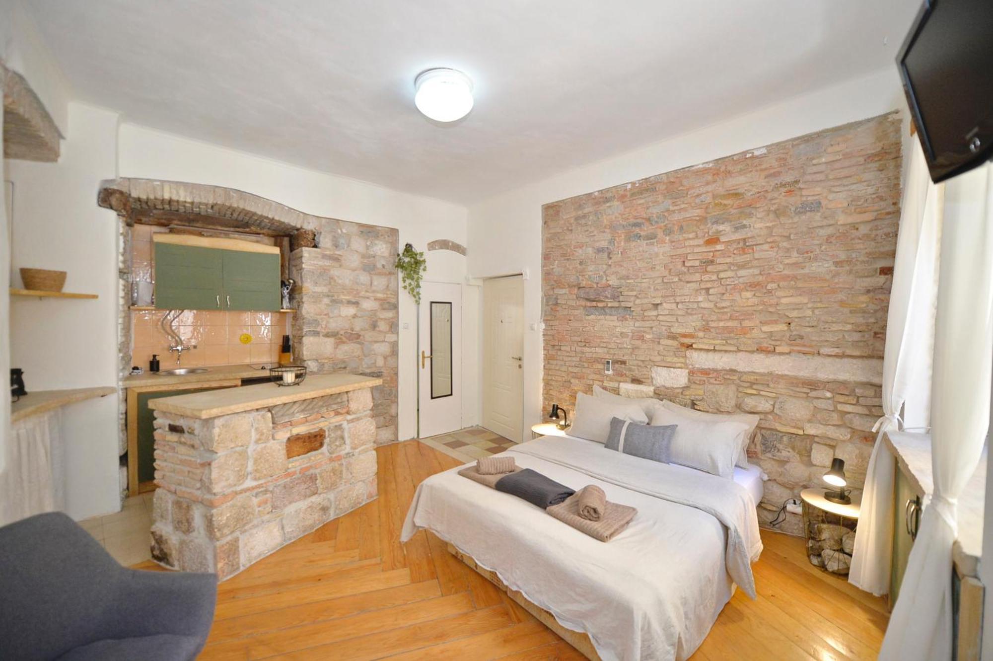 Charming Apartment In Kotor Luaran gambar